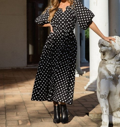 Kaya Maxi Spotted black dress