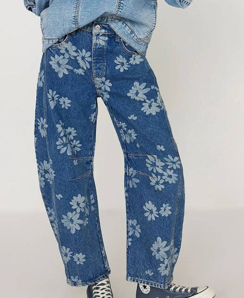 Blue floral Flare 3/4 Jean
