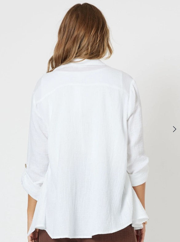 Textured white buttoned shirt