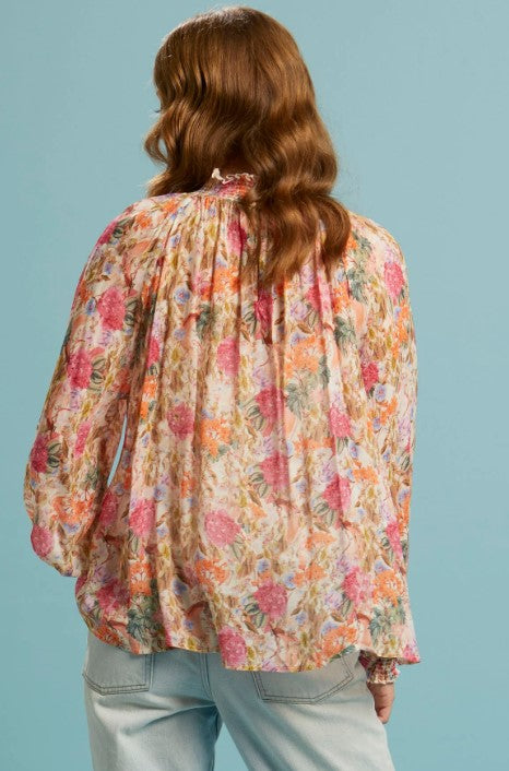 Vintage blouse pinks