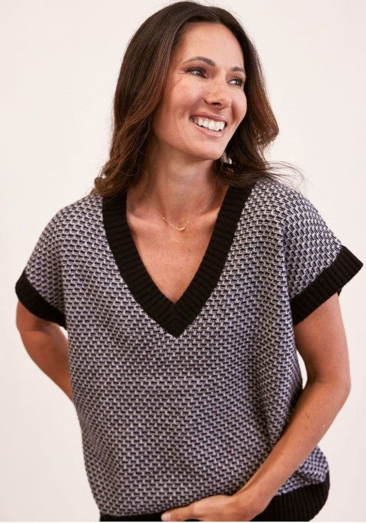 Black/silver Vest knit