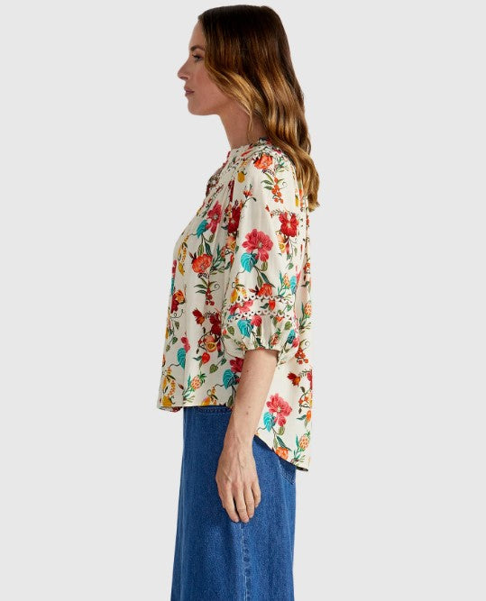 Guadalupe cream top