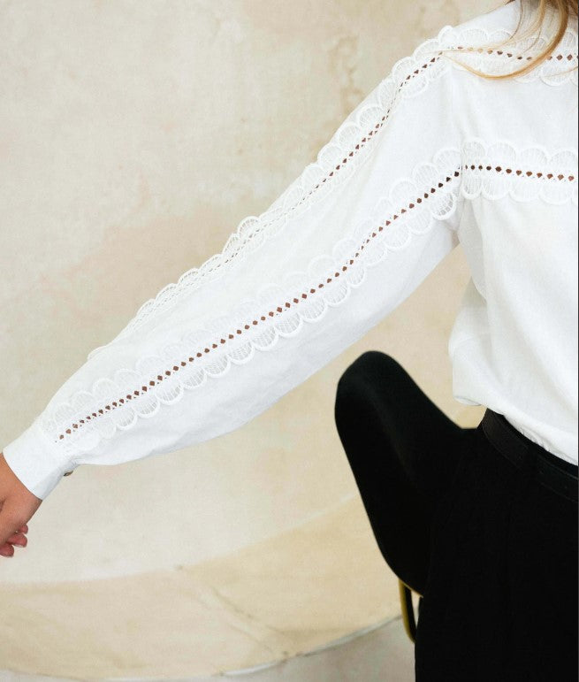 Ebby & I shirt white