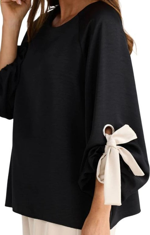 Black/oyster Oui Top