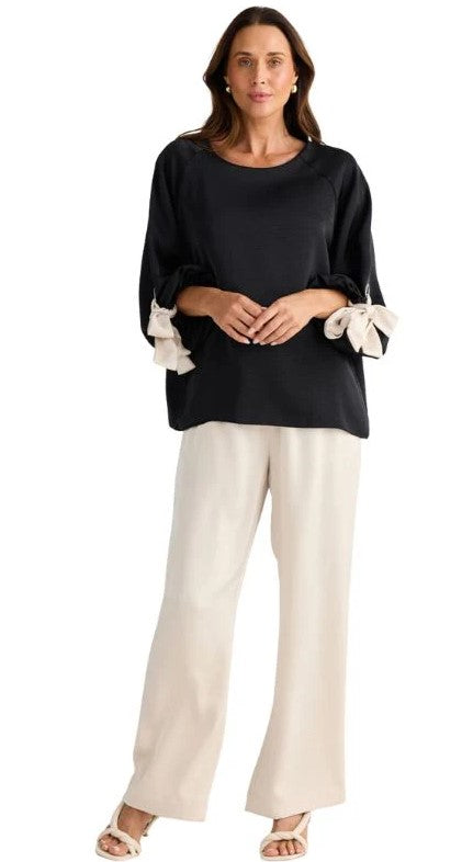 Black/oyster Oui Top