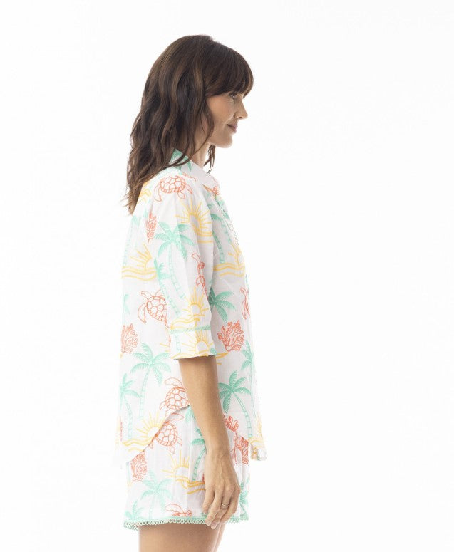 Coral collar shirt