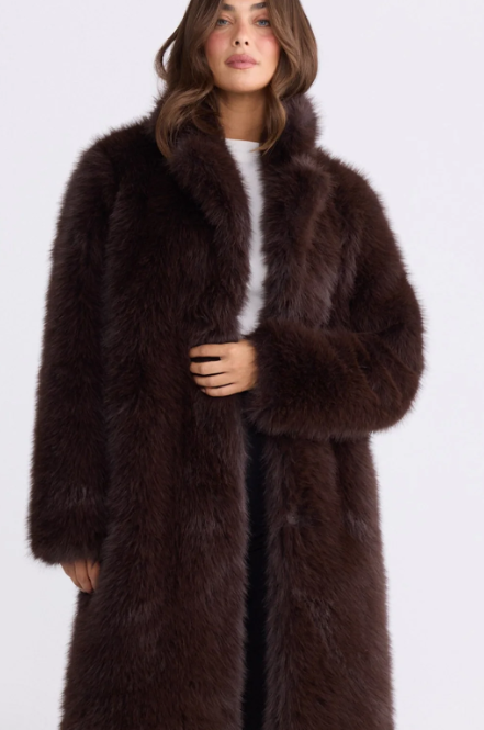 THE ANGELA Choc Coat