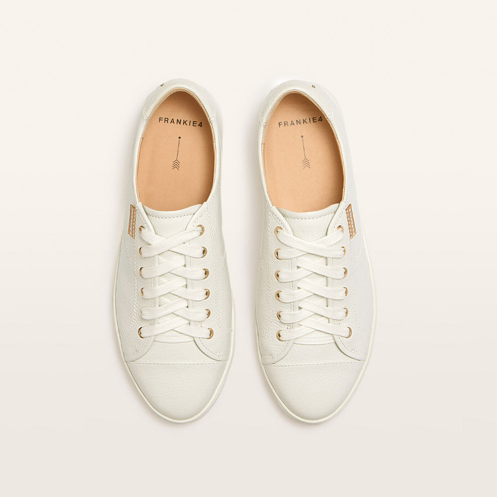 NAT 111 tumbled white