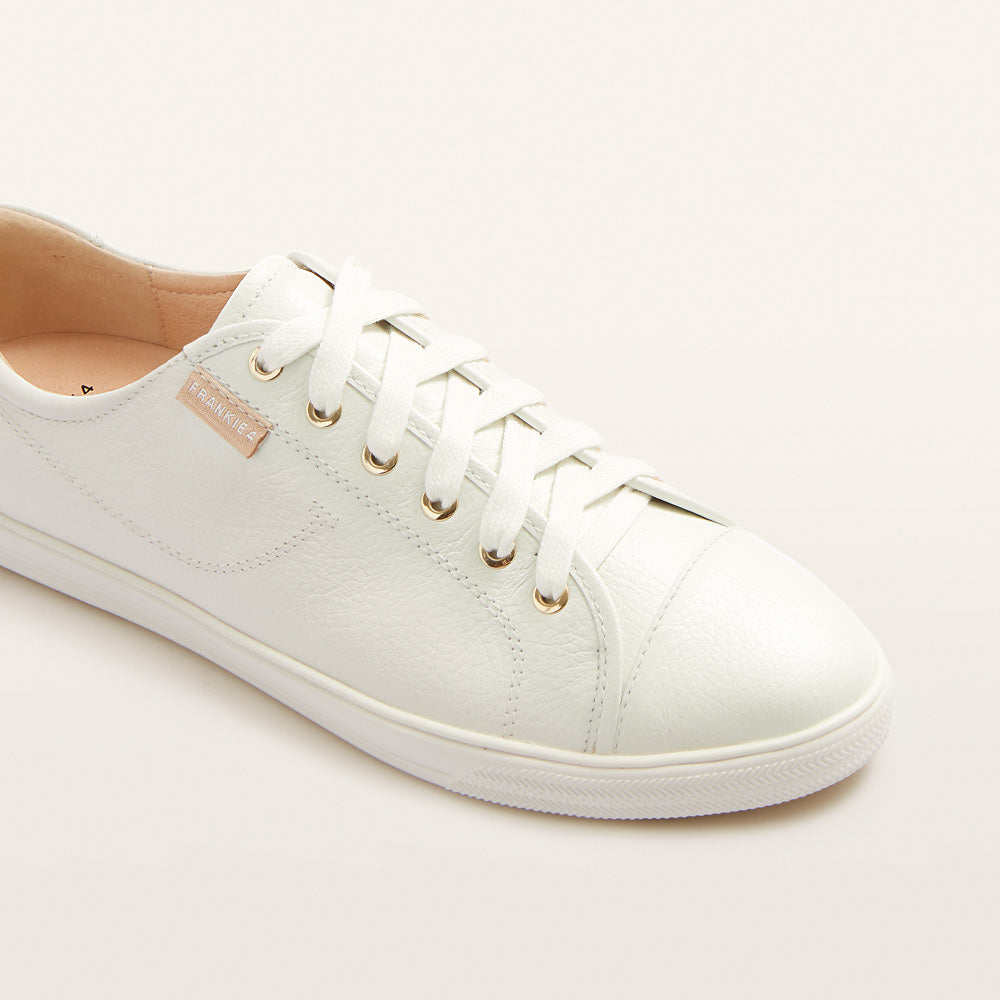 NAT 111 tumbled white
