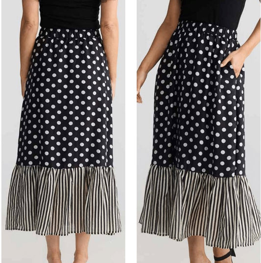 Ellody Spotted black skirt