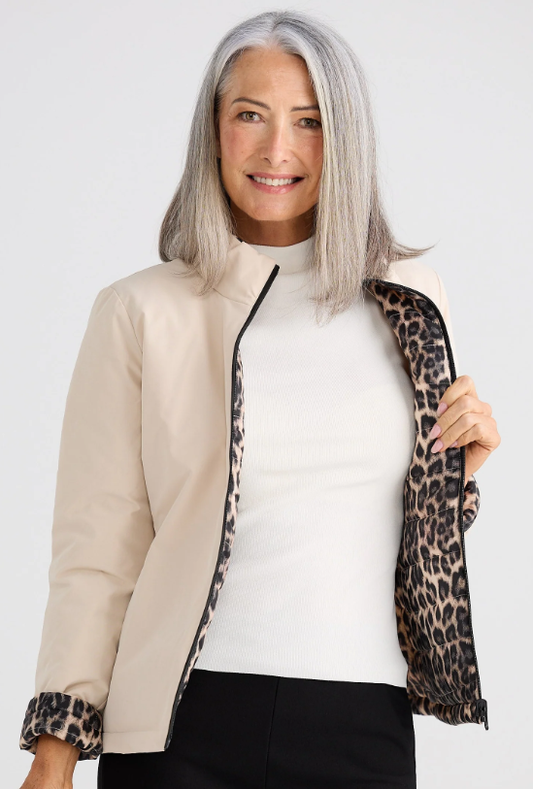 Aurella Reversible Puffer Leopard jacket