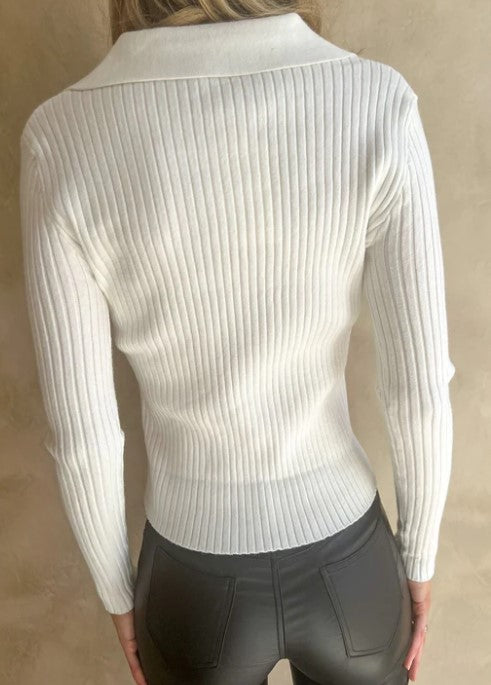 Payton V neck chalk sweater