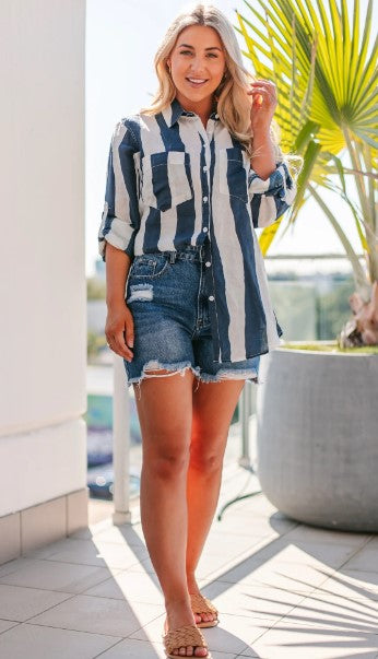 Linen stripe navy shirt