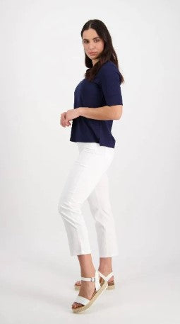 White 7/8 pullon pants