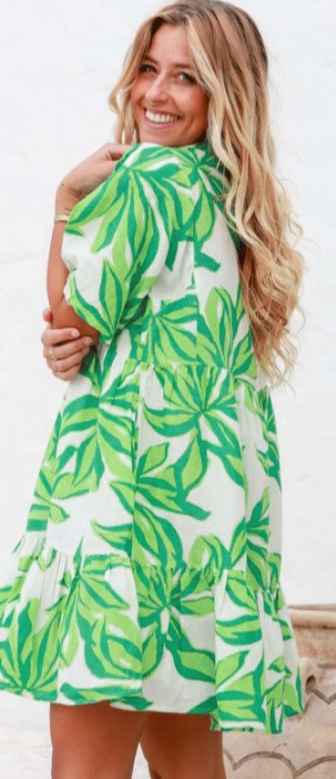 Green leaflet dress