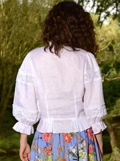 Lace age blouse