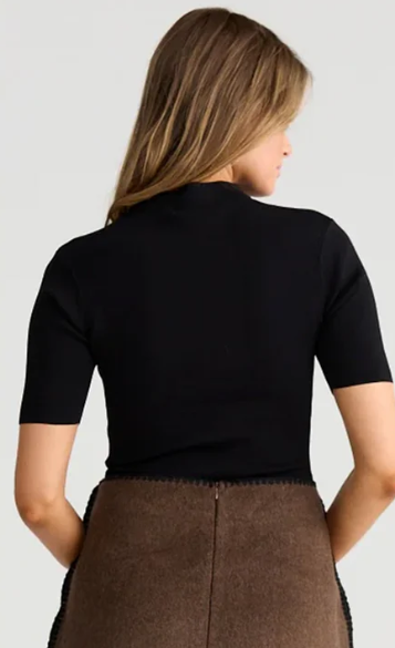 BT Noah knit black top