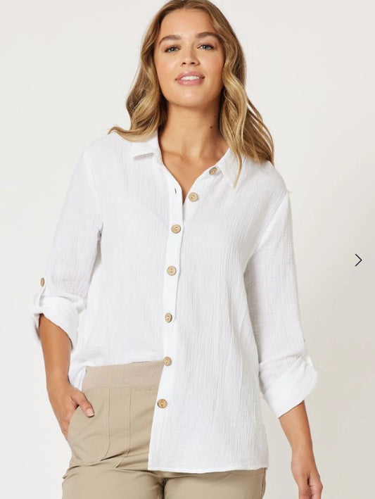 Textured white buttoned shirt