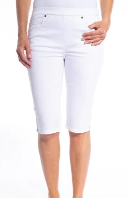 Stretch pull on shorts white