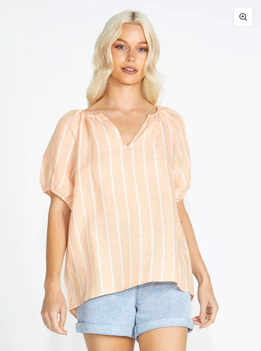 Lydia blouse apricot