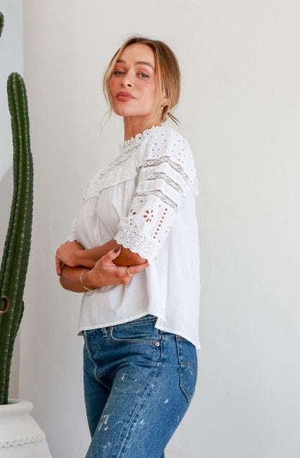 Nomi blouse